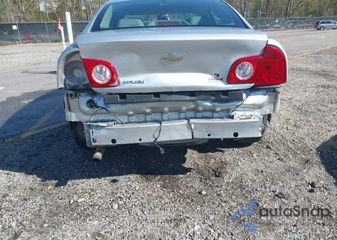 2010 Chevrolet Malibu Ls z USA, uszkodzony, nr VIN 1G1ZB5EB0AF182539
